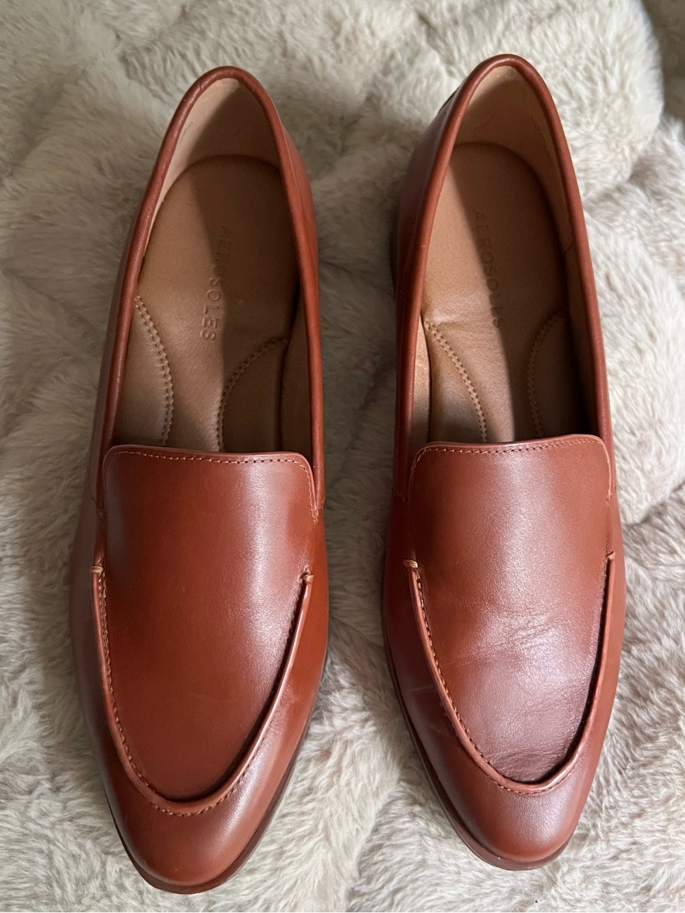 NWOT Aerosoles Women's Brown Slip-On Leather Loafers size 8 wide East Side